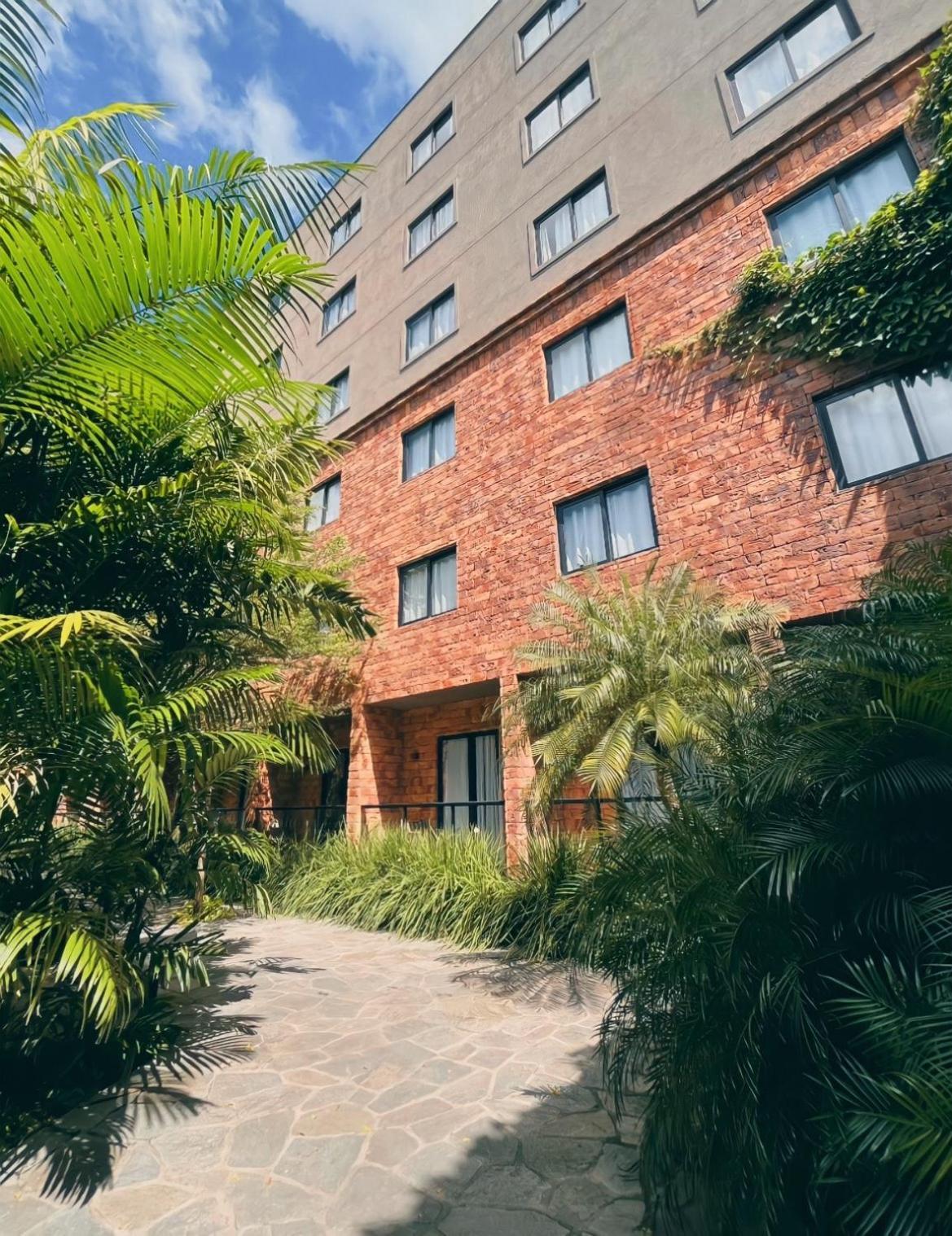 Pauli Boutique 4*